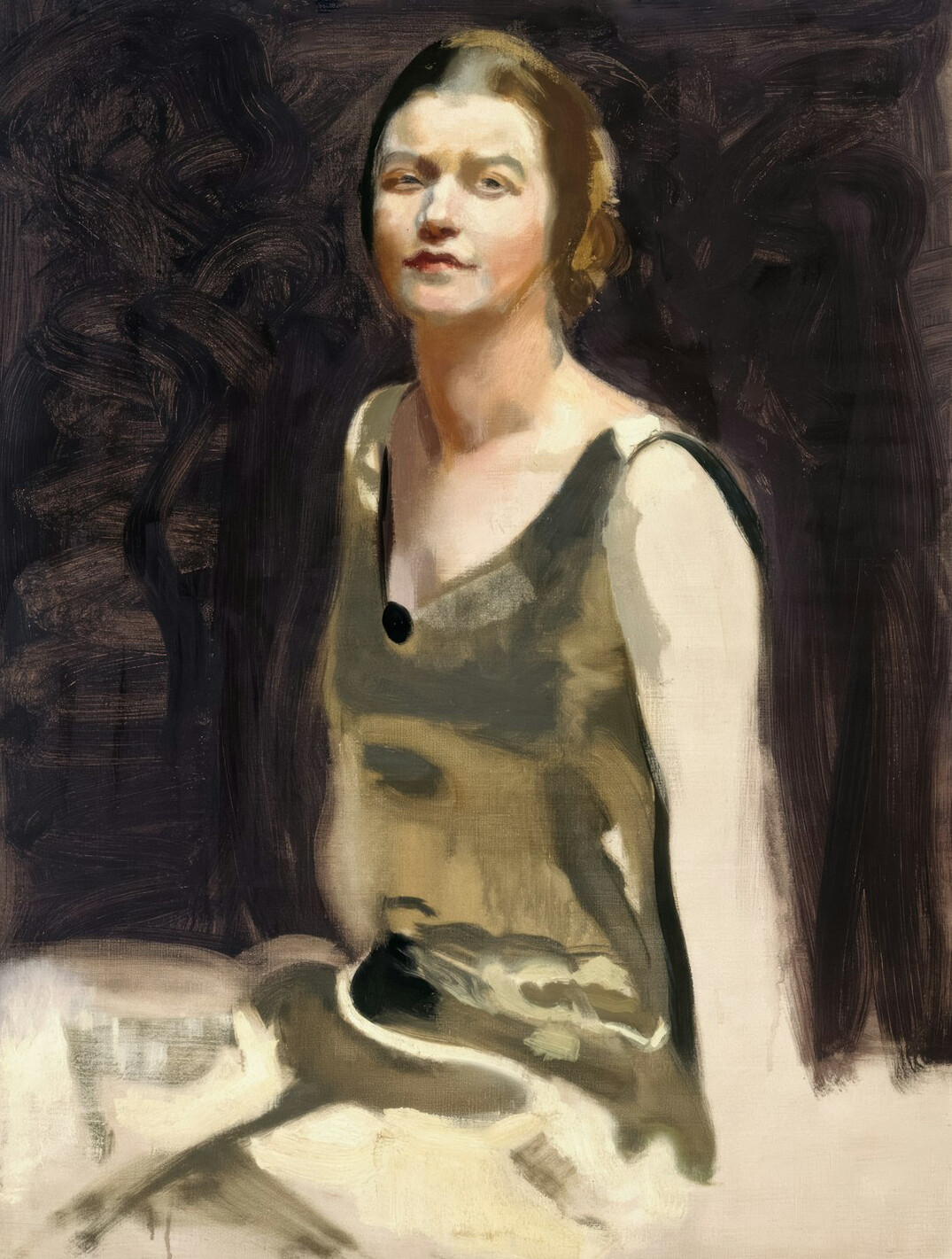 Portrait of a woman in her late twenties with light brown hair