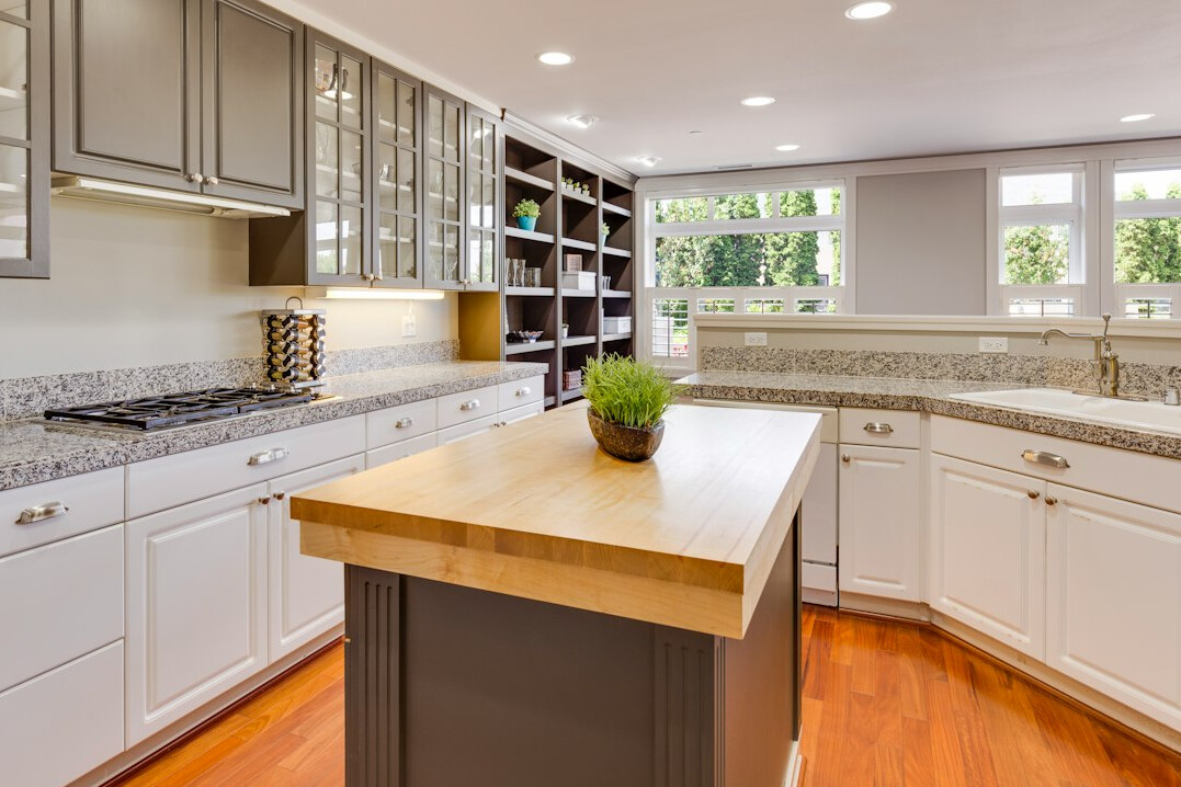 clean kitchen counter